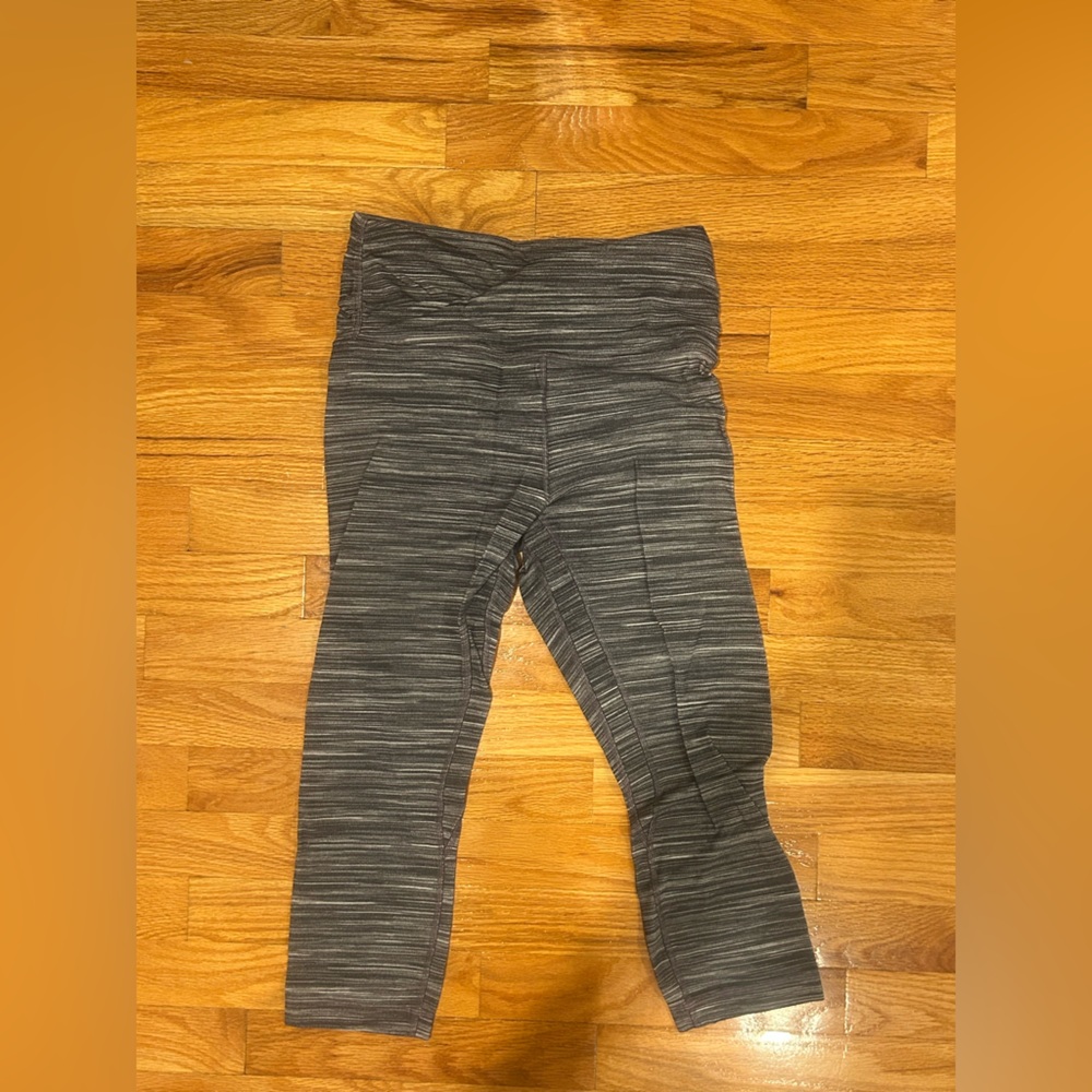lululemon athletica Grey/Black Striped Cropped Capri Leggings
